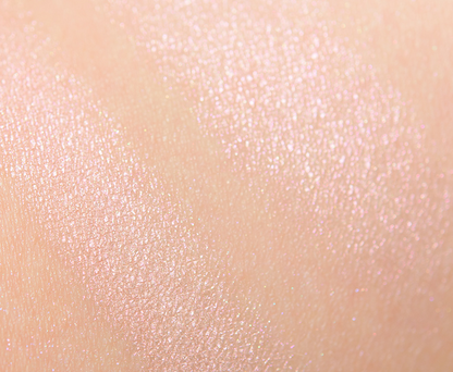 Becca Light Chaser Highlighter - Rose Quartz Flashes Seashell